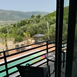Hela Hotel *